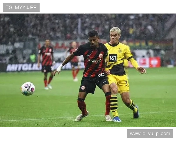 西班牙老将雷纳再掀守门话题 西班牙老将雷纳再掀守门话题