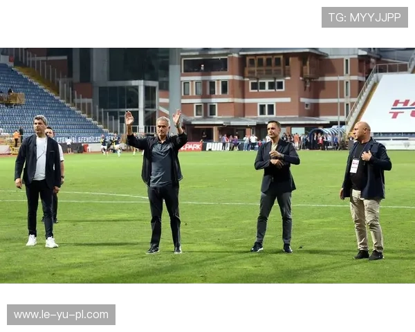 费内巴切土超冠军之路:战术制胜与关键球员的精彩表现