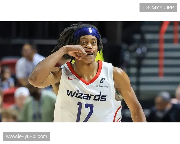 篮网约翰逊高效输出，攻防两端成关键先生