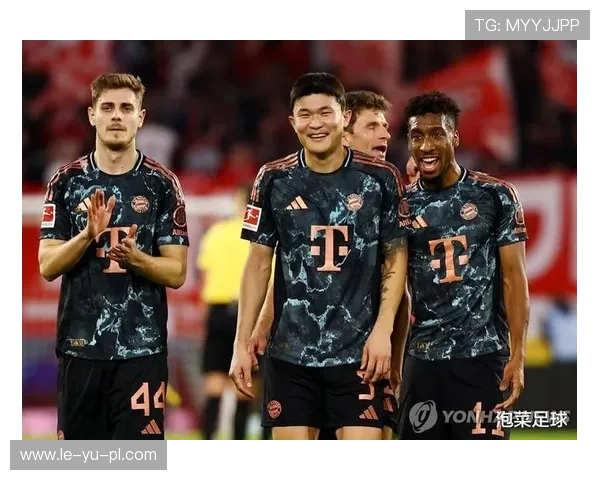 金玟哉欧冠制胜头槌,后防铁闸一锤定音